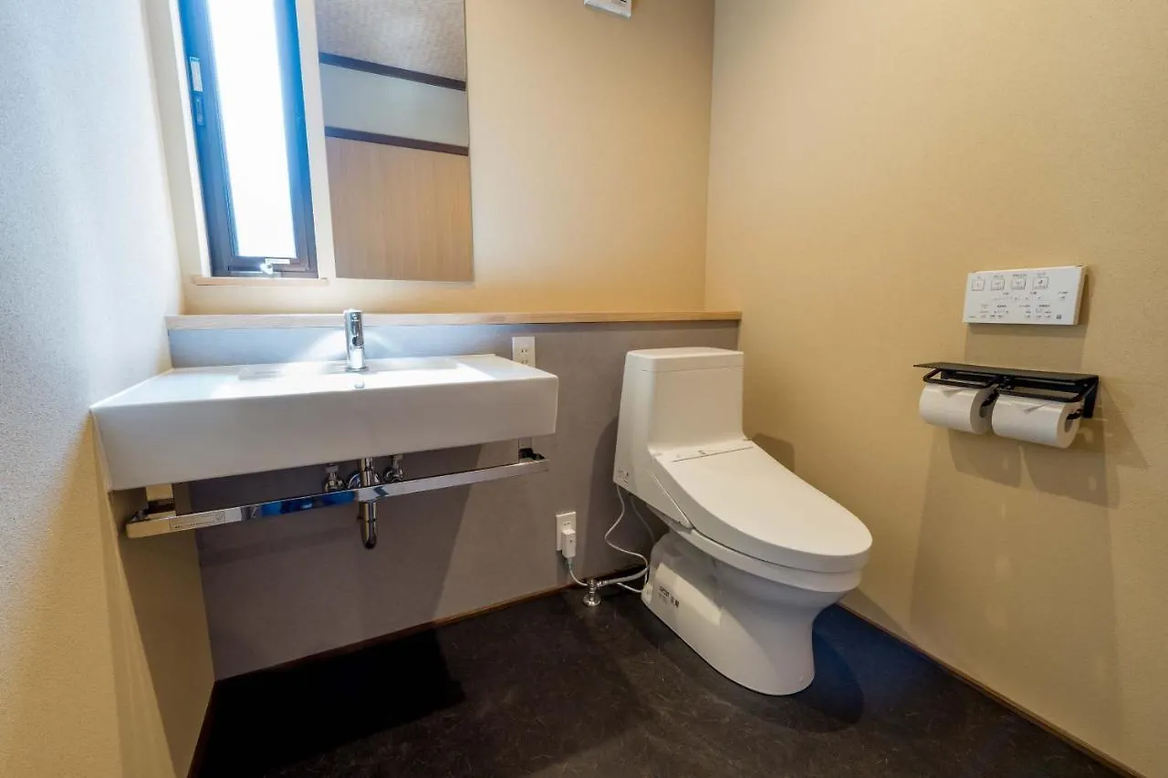 Resi Stay Villa Silktree Kyoto 0*,  Japan